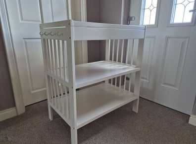 Changing Table