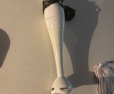 Hand mixer