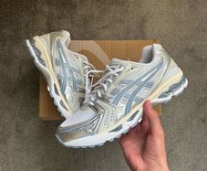 ASICS Gel Kayano 14