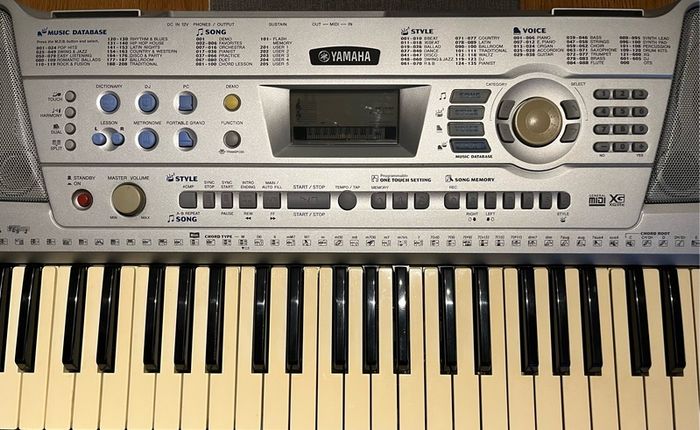 Yamaha PSR-290 keyboard