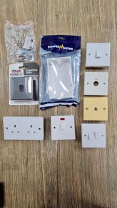 Sockets/switches