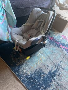 Maxi Cosi Baby Seat with Isofix