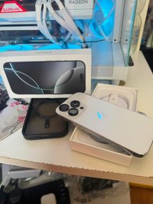 iPhone 16 Pro Titanium White