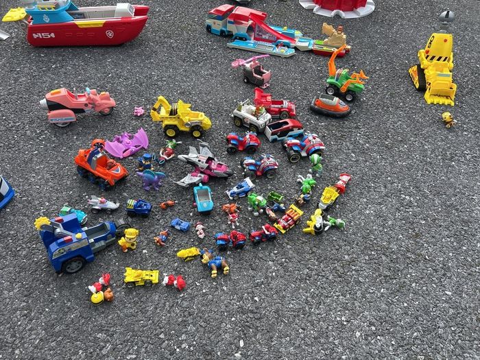 paw patrol toys