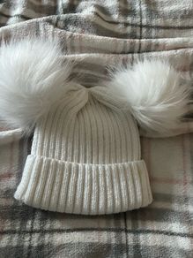 Girls hat 1/2
