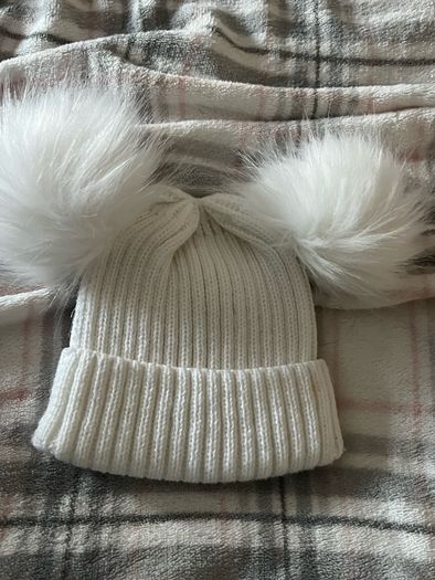 Girls hat 1/2