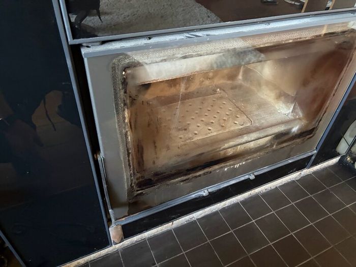 Stove - Wood Burning