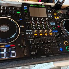 Pioneer XDJ XZ Controller