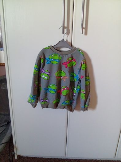 kids jumper