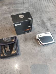 Bushnell rangefinder (damaged)