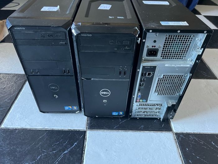 DELL VOSTRO ( 3 x CPU Towers for sale & pls Read Discretion)