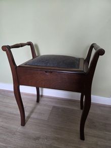 Piano Stool with Storage