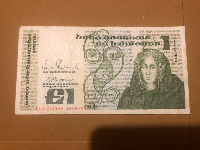 5 x Irish Pound B series