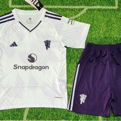 Manchester united kids sizes from to 11 years old