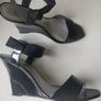 Shoes - Size 7 Image 3