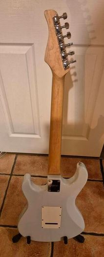Shine SI-10 Frontier Series S-Style Electric Guitar