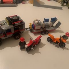 Lego Jeep And motorbike trailer set 4433