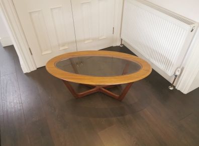 Retro Oval Coffee Table