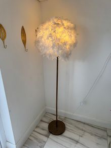 Feather floor standing lamp