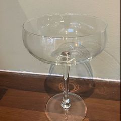 6 champagne coupes