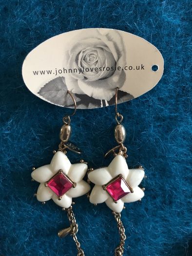 Johnny Loves Rosie Statement Necklet and Earrings