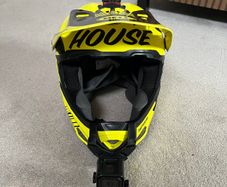 Full face helmet
