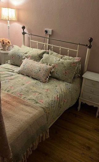 Double bed