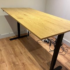 height adjustable desk