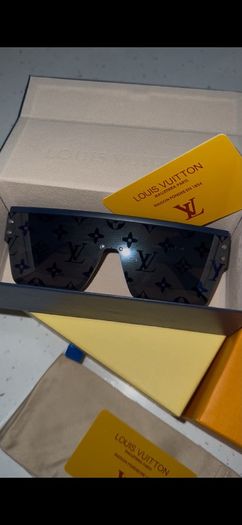 Louis vuttion sunglasses