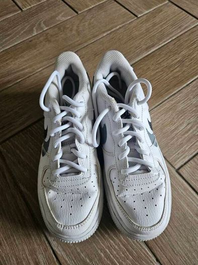 Nike Air Force 1 - UK 3