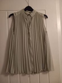Mint green top, new. H&M
