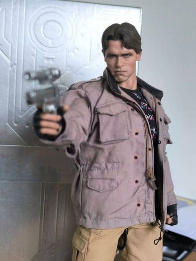 The Terminator - Tech Noir - Hot Toys