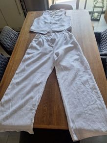 Ladies White Linen 2 Piece