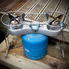 Small gas cooker