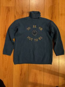 Ladies Woolen Jumper size M