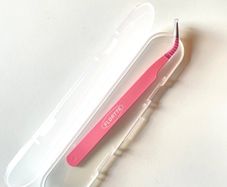 Curved Lash Tweezer
