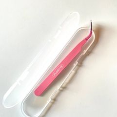 Curved Lash Tweezer