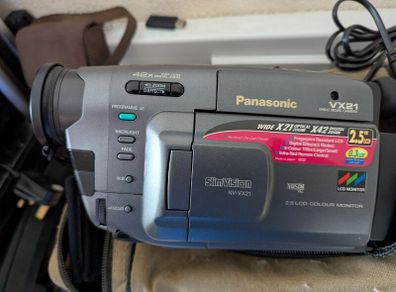 Panasonic VX21 Video Camera