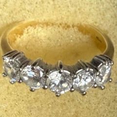 9k gold ring