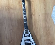 jackson js32t king v