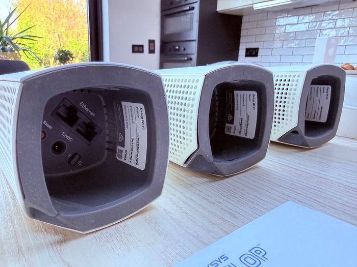 3 x Linksys Velop AC6600 Whole Home Mesh System