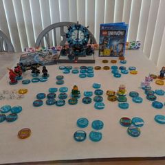 Lego dimensions every story & level. 58 character tags & PS4 disc