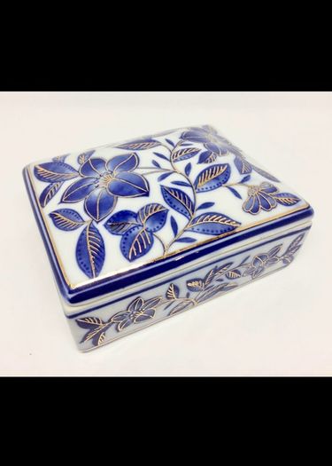 Vintage Porcelain Jewellery Box