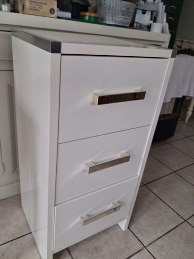 Bathroom Cabinet