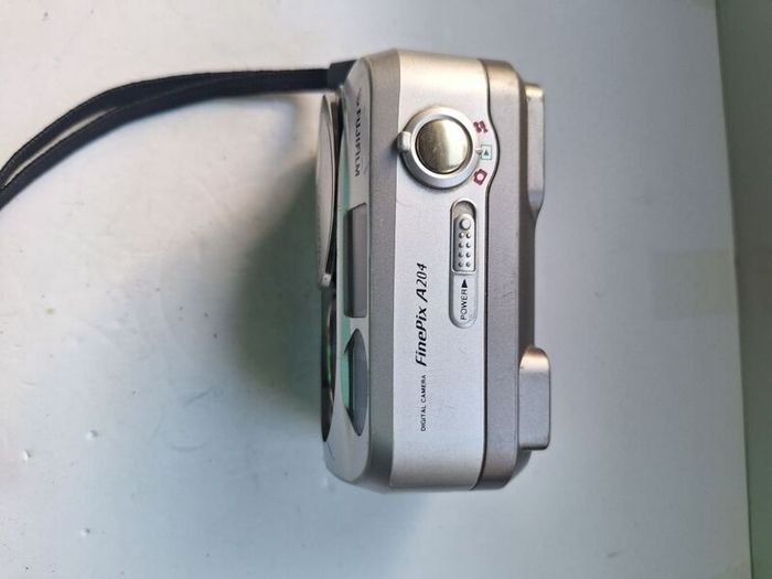 Fujifilm FinePix A204 digital camera