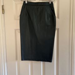 Atmosphere black midi skirt
