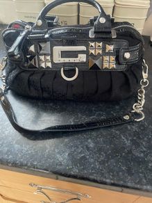 guess bag