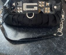 guess bag