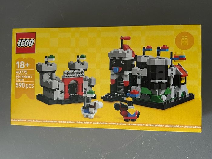 LEGO 40775 Mini Knights Castle Sealed