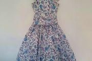 Vintage Laura Ashley - Size 8 - 50s style dress